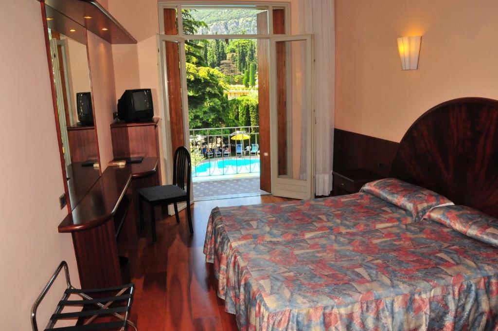 Hotel Continental Garda (Verona) Exterior foto