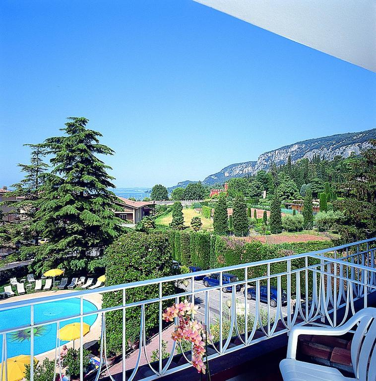 Hotel Continental Garda (Verona) Exterior foto