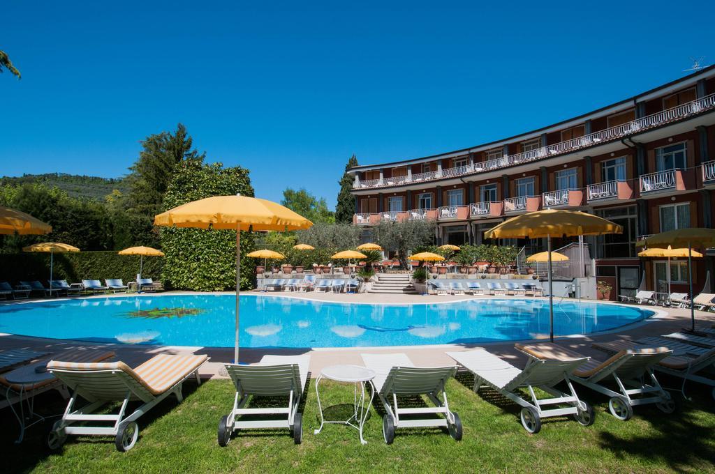 Hotel Continental Garda (Verona) Exterior foto